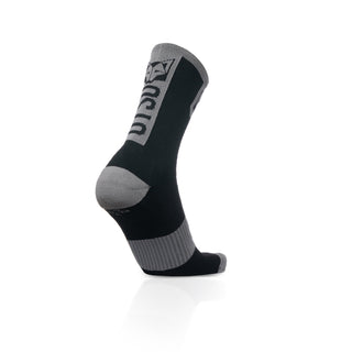Calcetines de Ciclismo High Cut - Black & Silver Grey