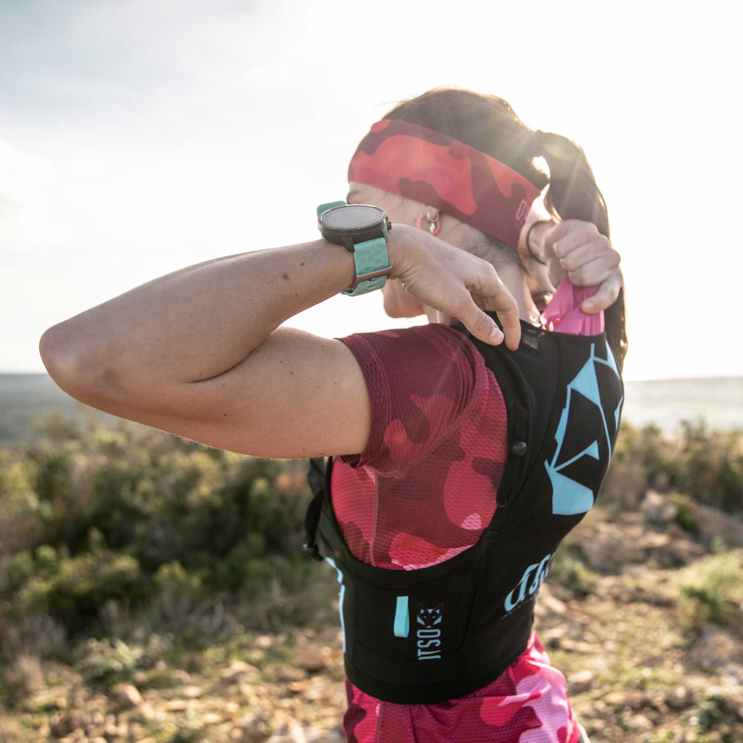 Trail running backpack - Black & Turquoise